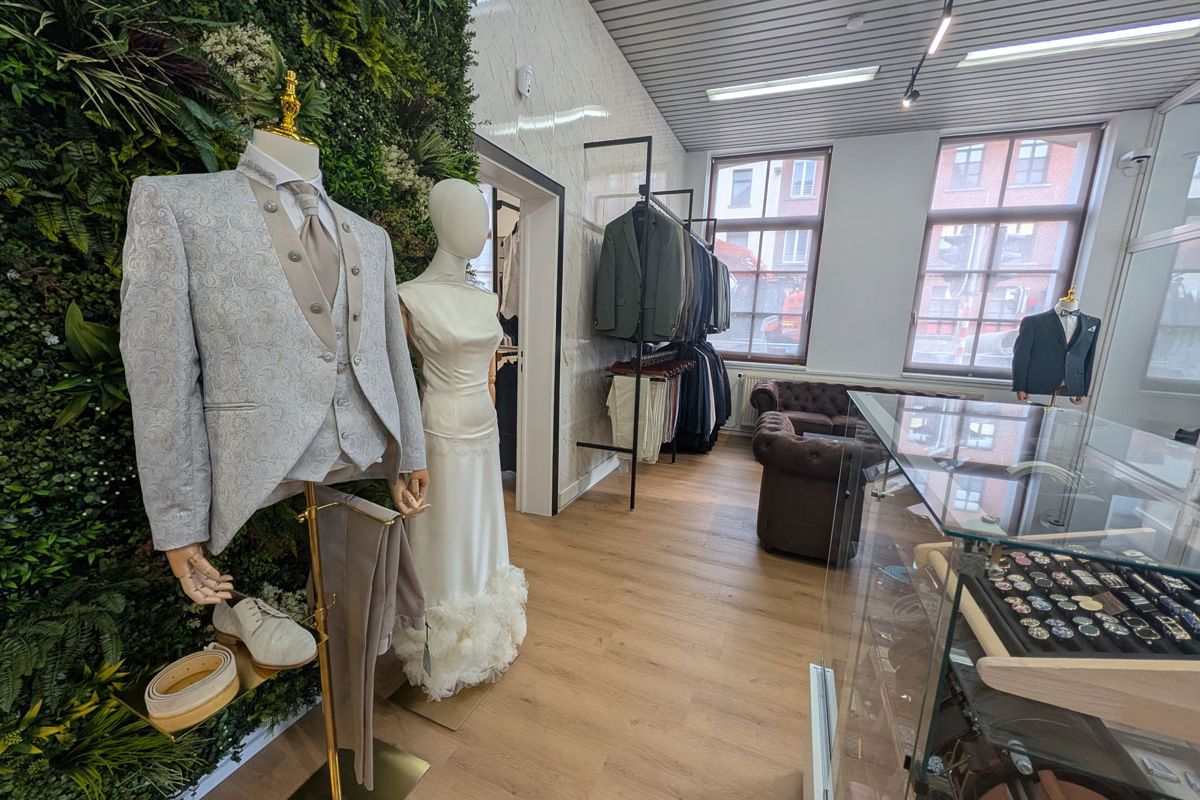 Sartoriaa Tournai : Un accompagnement personnalisé pour choisir votre costume de marié